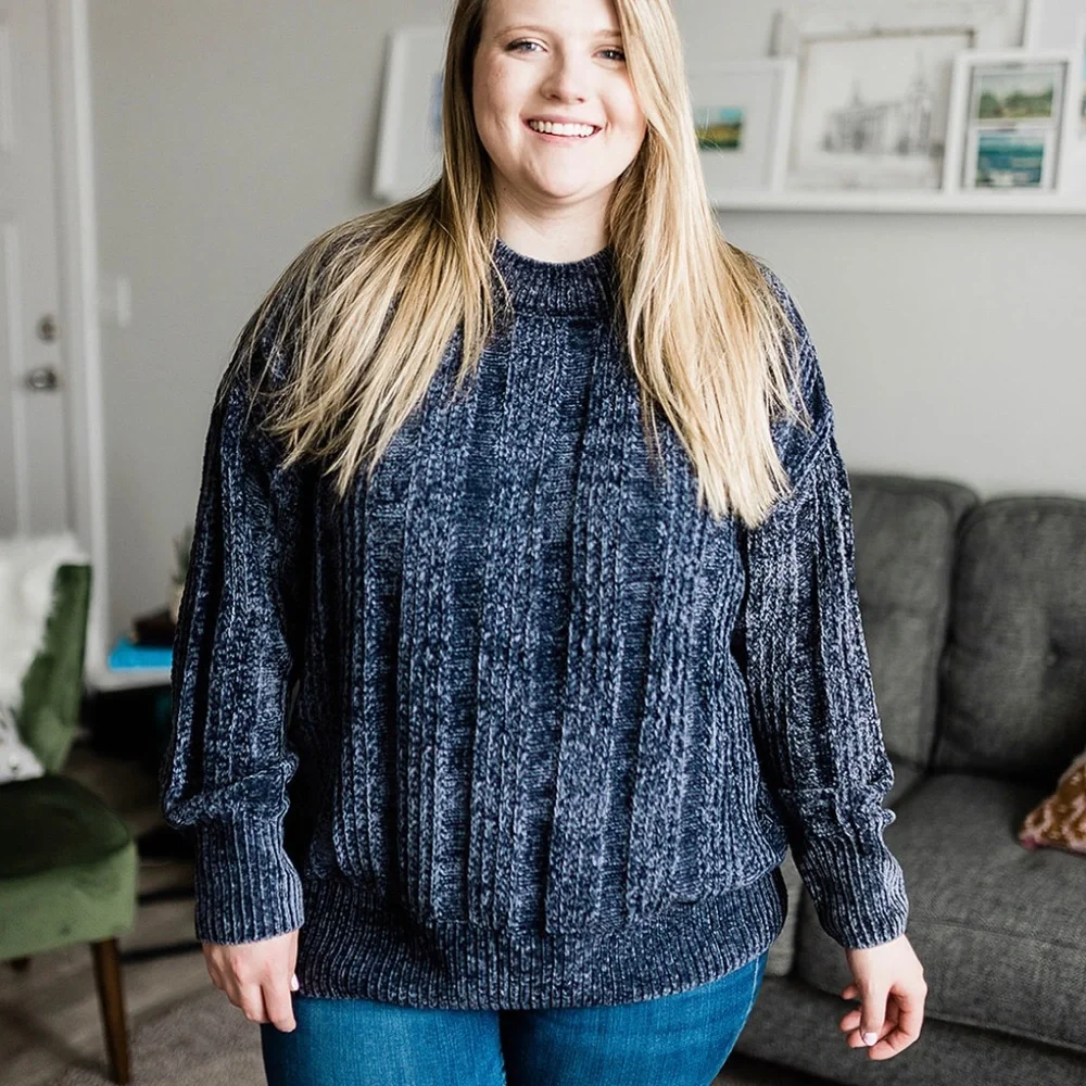 Navy chenille sweater - Picture 2 of 3